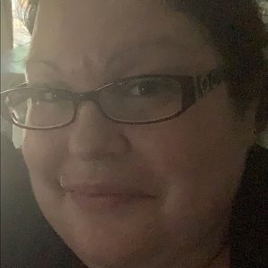 Meet your Posher, Gillian